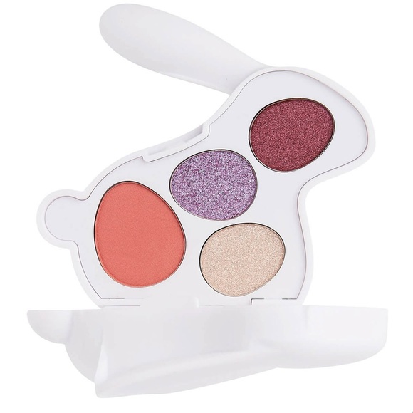 Revolution Beauty London* Bunny Eye Shadow Palette - Picture 3 of 4